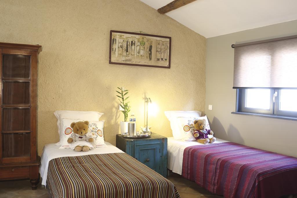 Bed and Breakfast La Casa De Boulbon Camera foto
